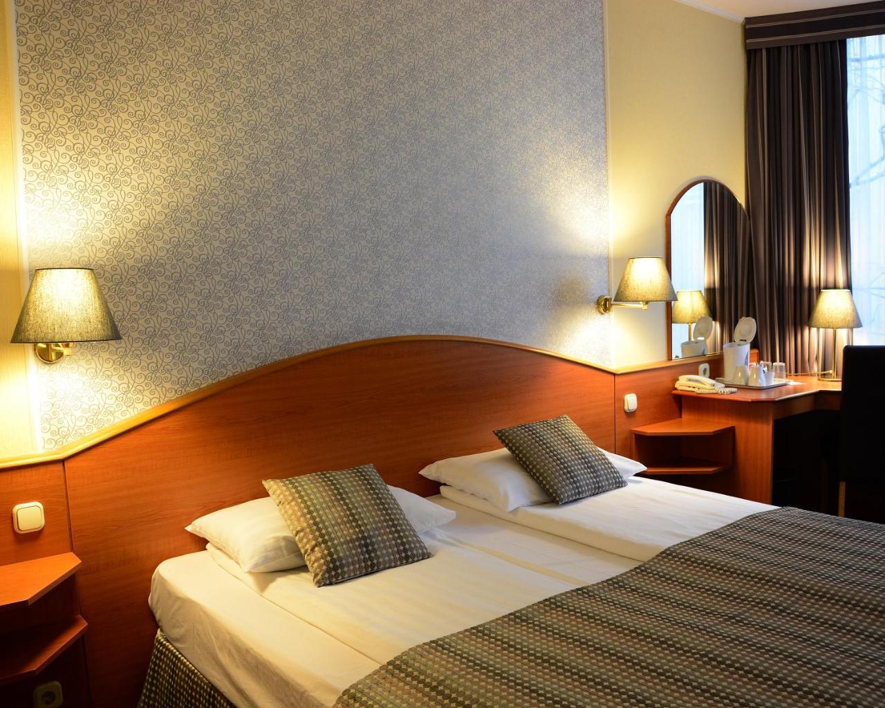 Hotel Orion Varkert Budapest Luaran gambar