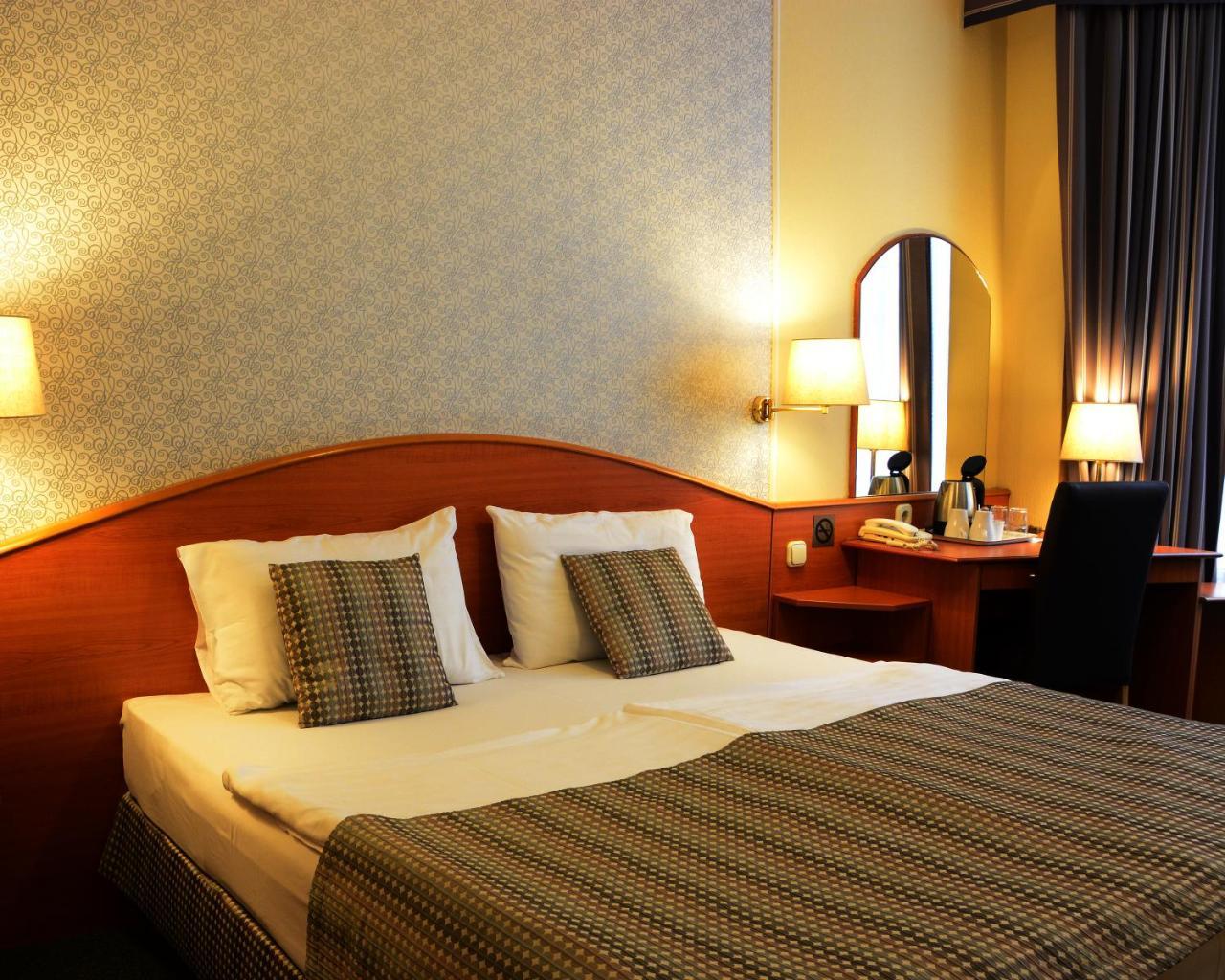 Hotel Orion Varkert Budapest Luaran gambar
